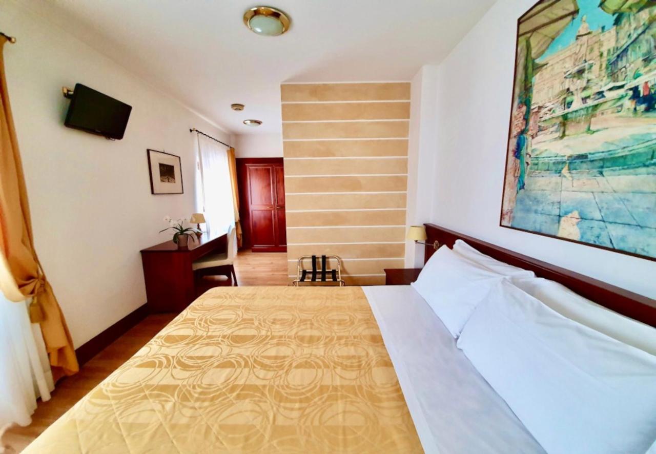 Hotel Aurora فيرونا المظهر الخارجي الصورة